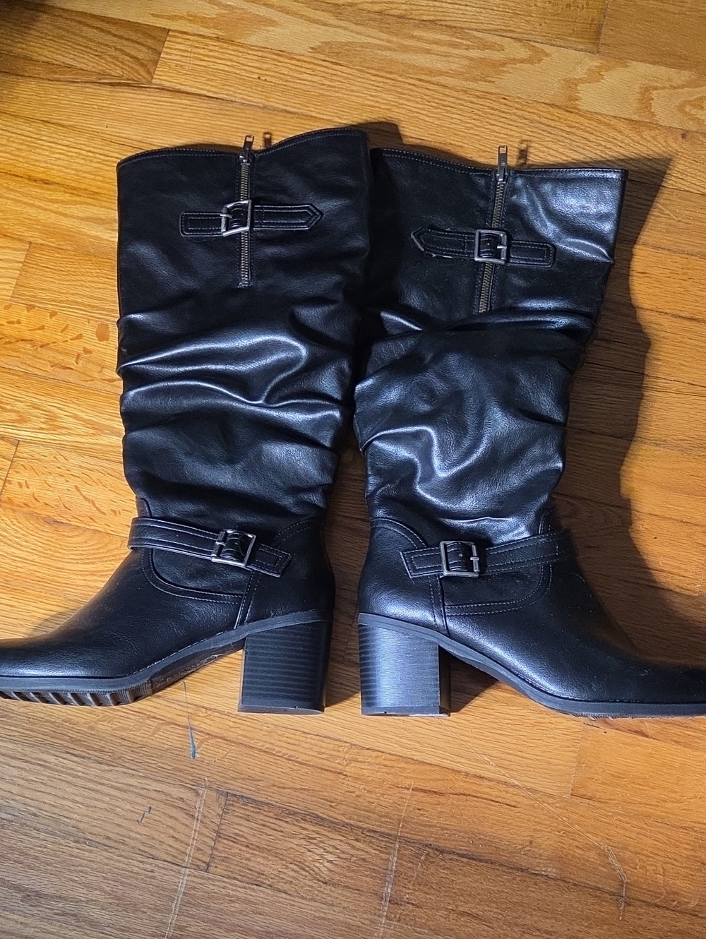 9.5 WW White Mountain Black Slouchy Mid-Calf Buckle Block-Heel Boots
